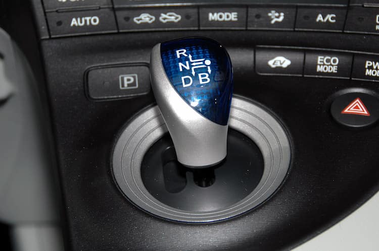 Toyota hybrid drive mode