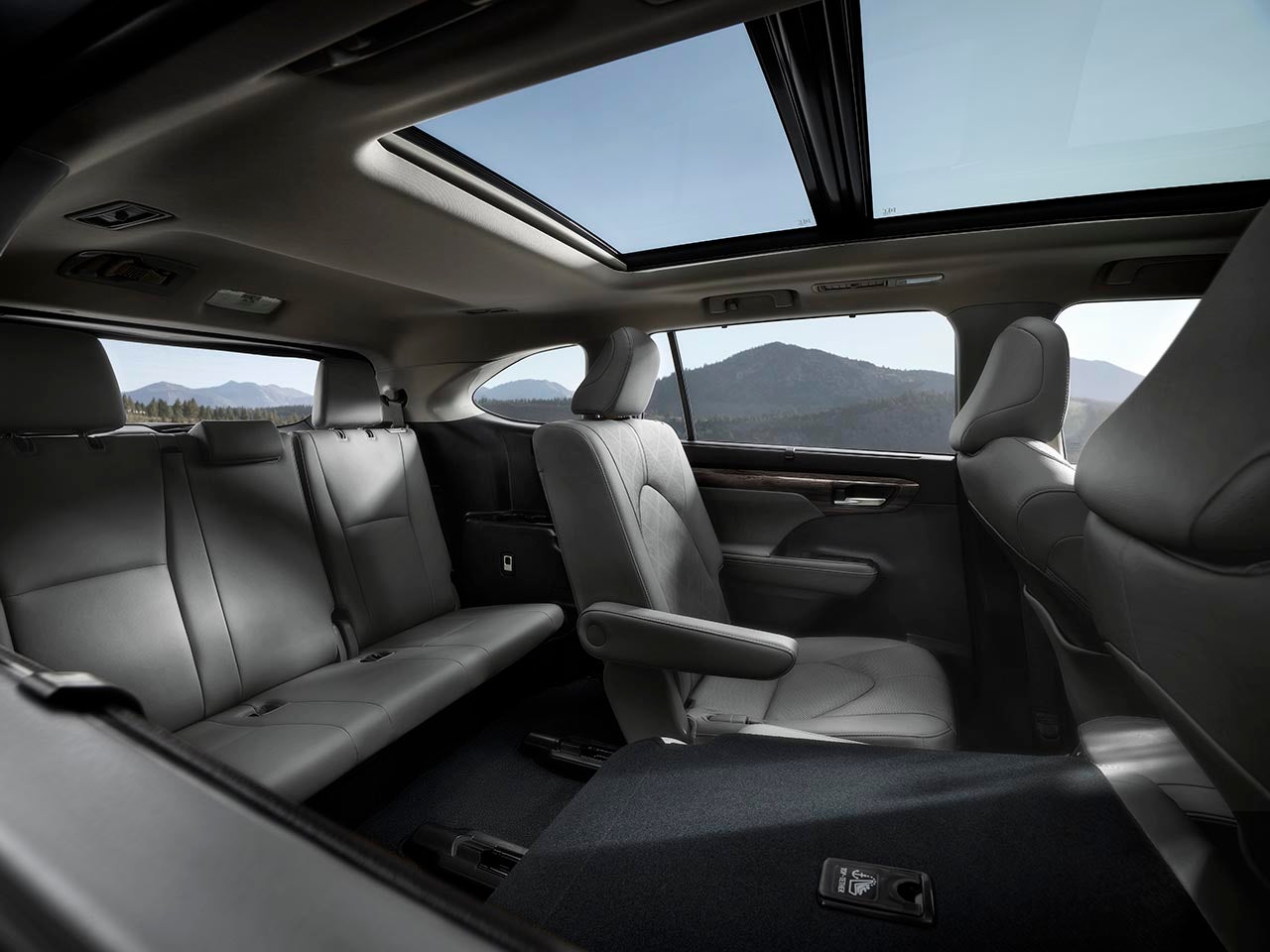 2026 Toyota Highlander interior