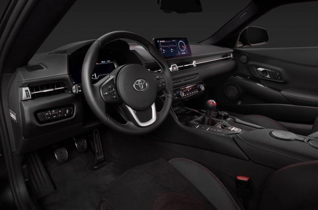 Supra interior 