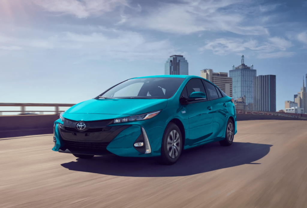 new hybrid Toyotas 