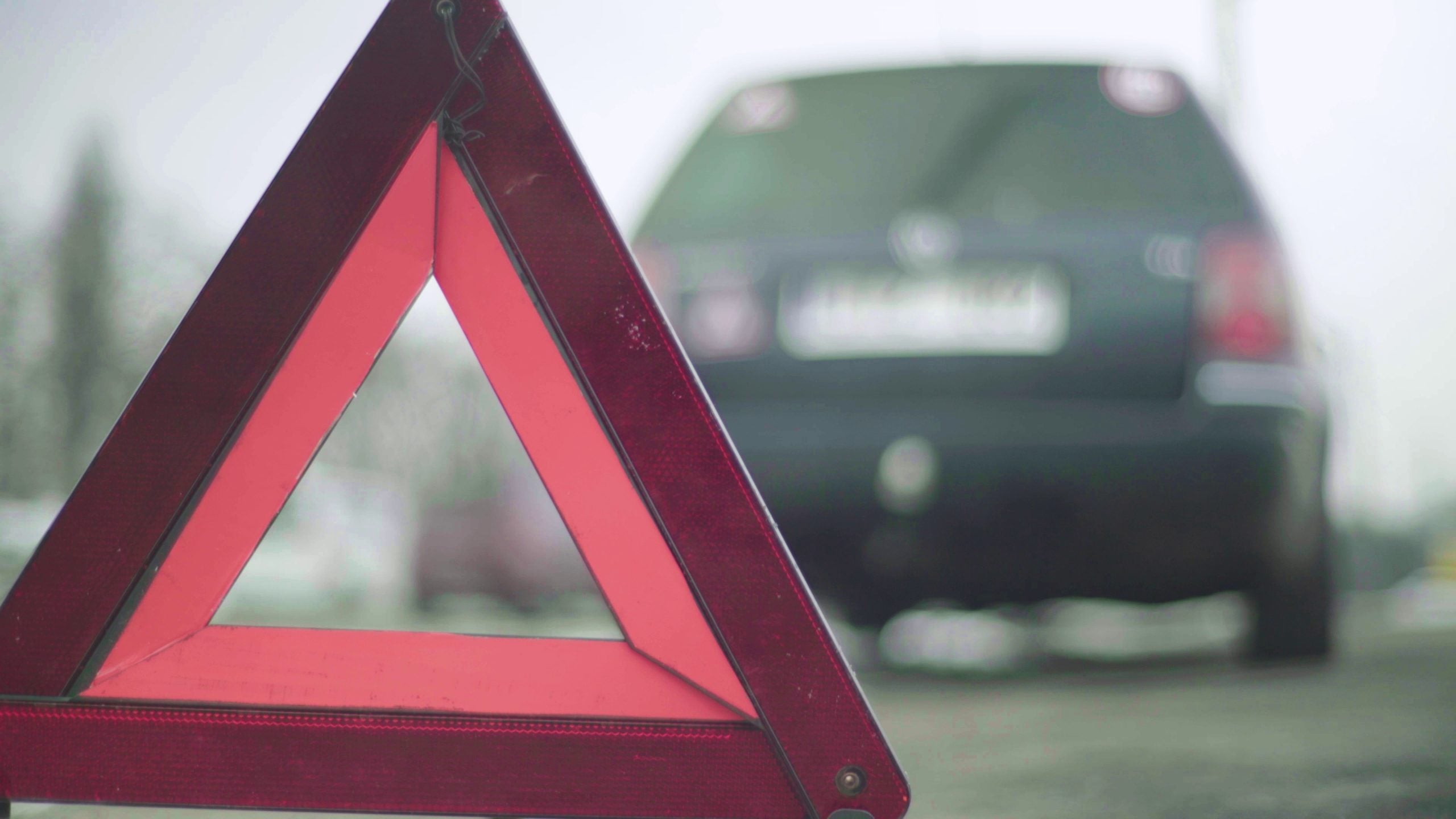 Emergency red triangle sign