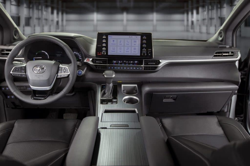 advanced technology features in a minivan