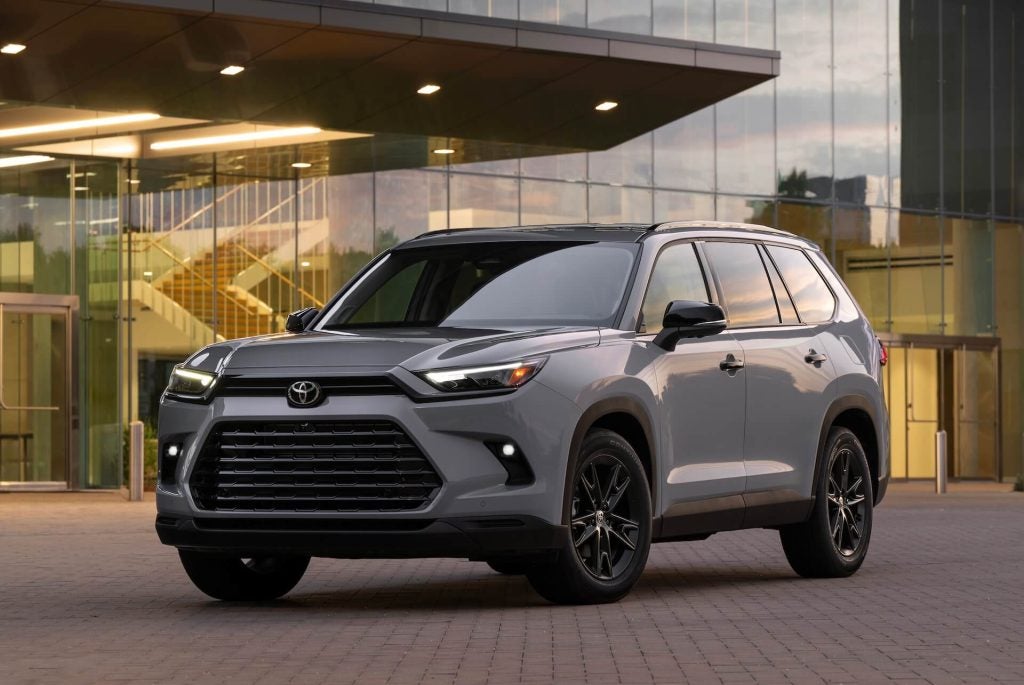 Clermont Toyota full-size SUV
