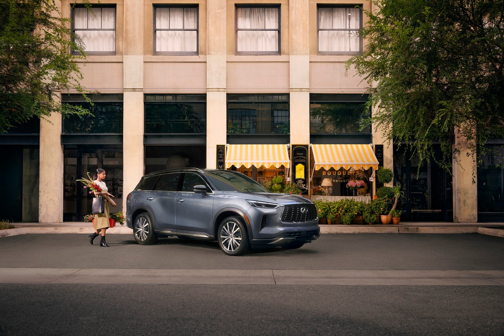 INFINITI QX60 exterior in Auburn Hills, MI
