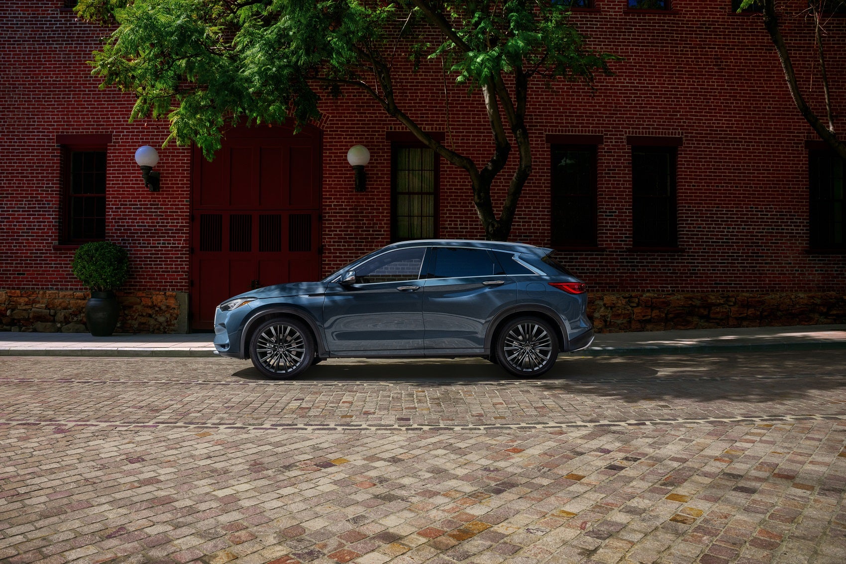 INFINITI Lease Troy MI