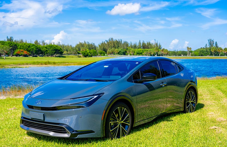 Should You Buy The 2025 Toyota Prius? A Comprehensive Review