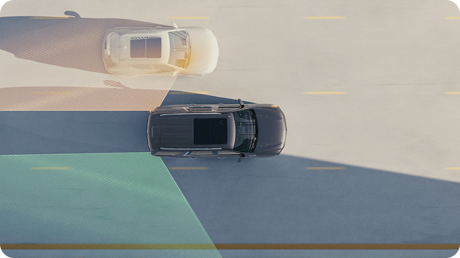 Available Blind Zone Steering Assist with Trailering* :19