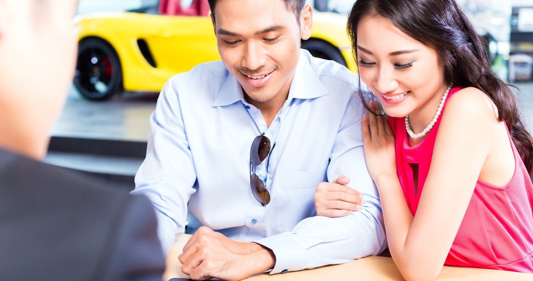 Couple Financing with salesman
