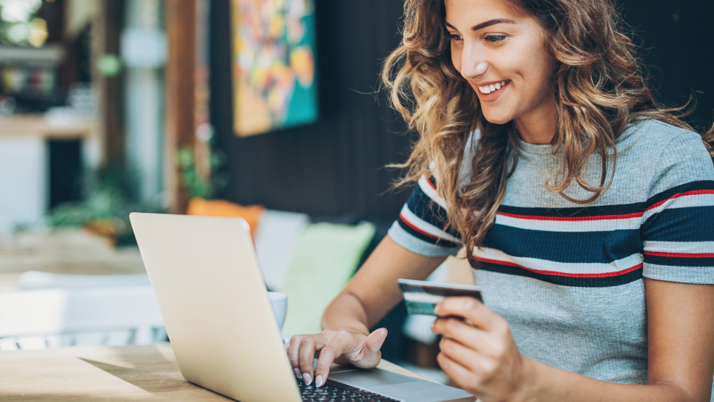 woman purchasing a car online