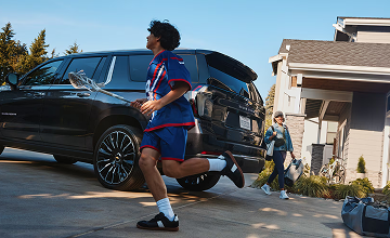 Chevrolet Suburban exterior view