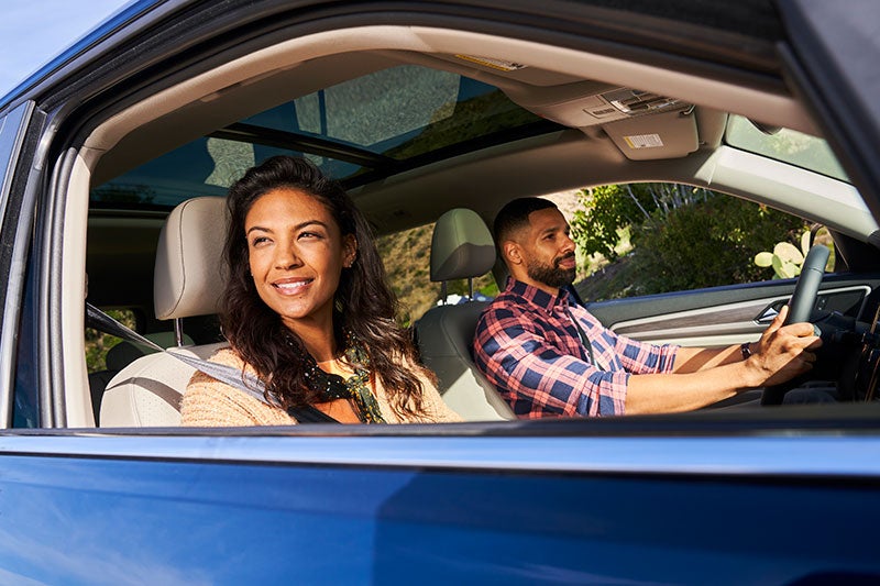 Carfax_Couple_Driving