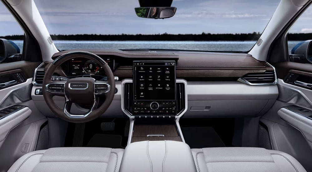 Steering wheel and dash in a 2026 GMC Acadia