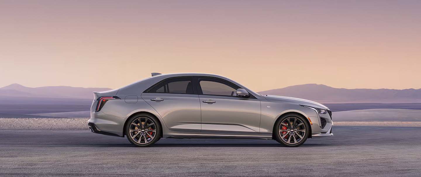 2025 Cadillac CT4