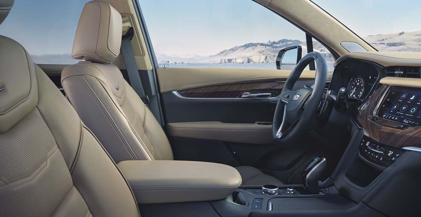 2025 Cadillac XT6