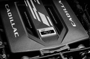 6.2L SUPERCHARGED V8 ENGINE