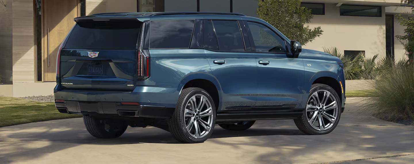 SAFETY &
DRIVER ASSISTANCE 