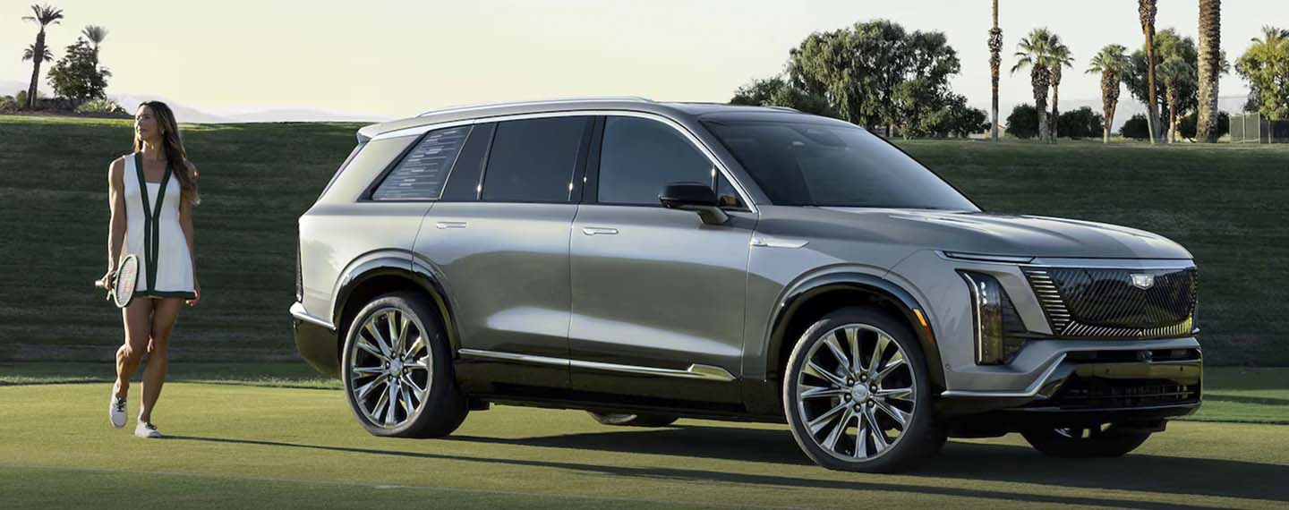 SAFETY &
DRIVER ASSISTANCE 