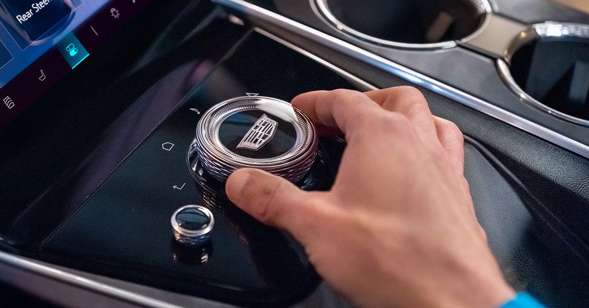 the rotary controller in a 2025 Cadillac Escalade IQ