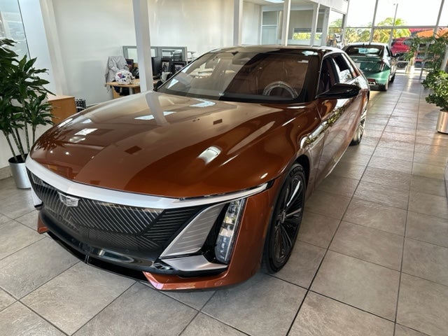 Cadillac Celstiq front view