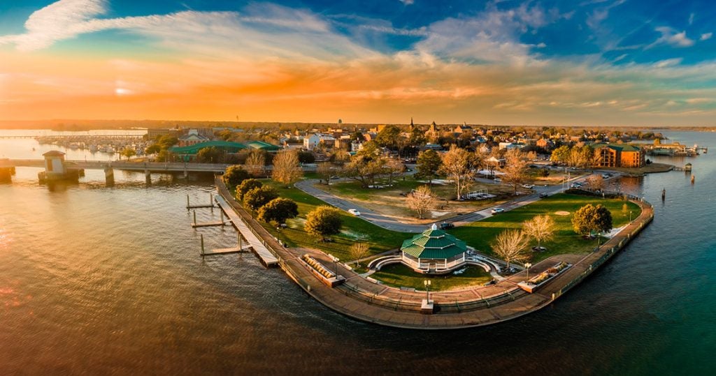 drone view of New Bern North Carolina waterfront