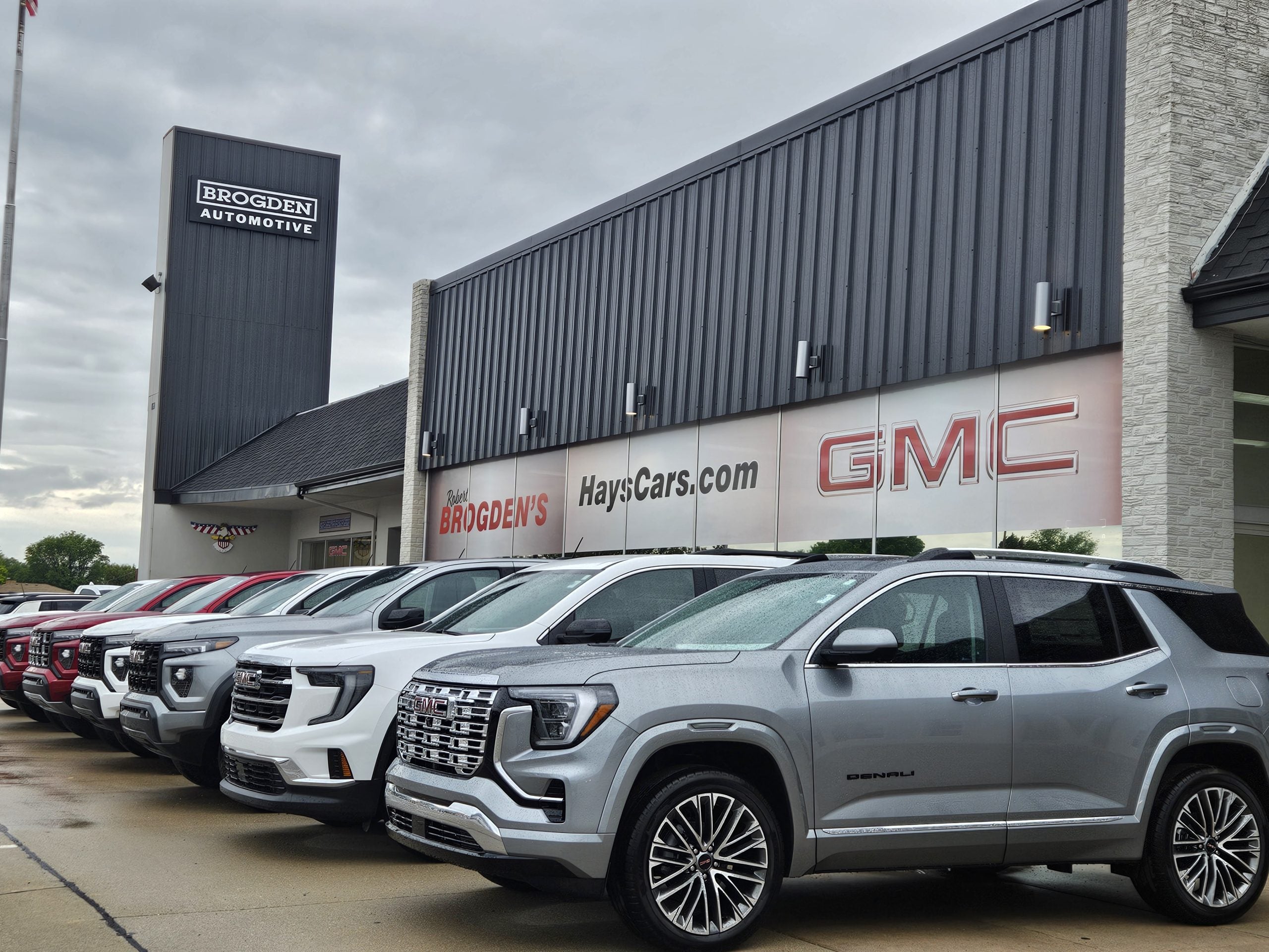 Robert Brogden's Hays GMC dealership photo