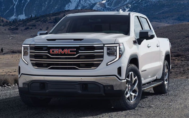 2025 GMC Sierra 1500 vs 2025 Ford F-150 near Canon City, CO
