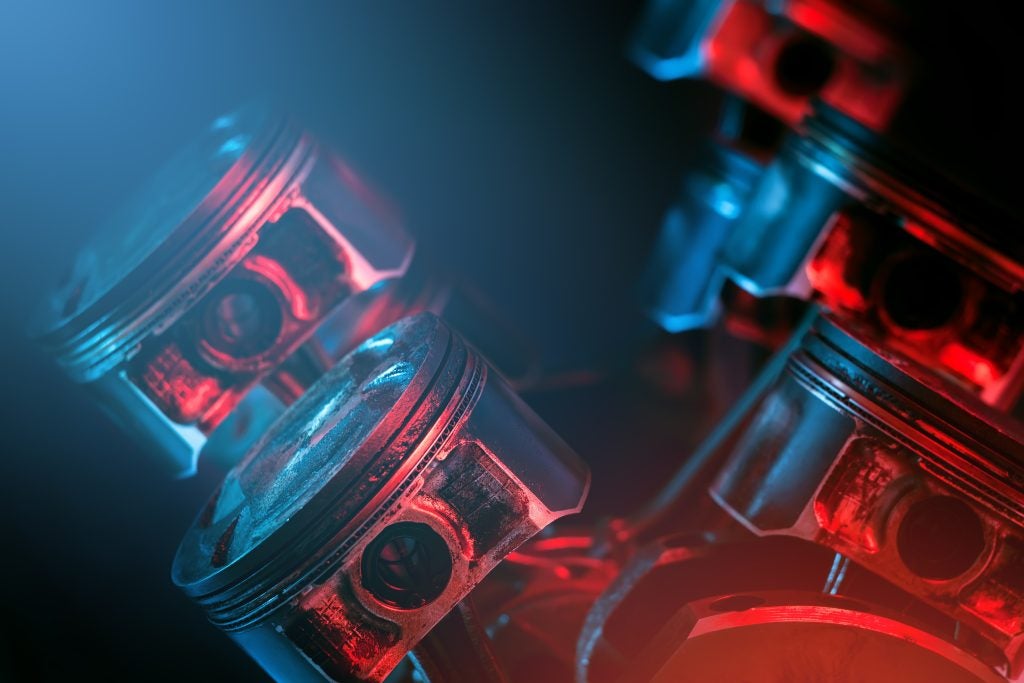 Engine. Pistons and crankshaft.