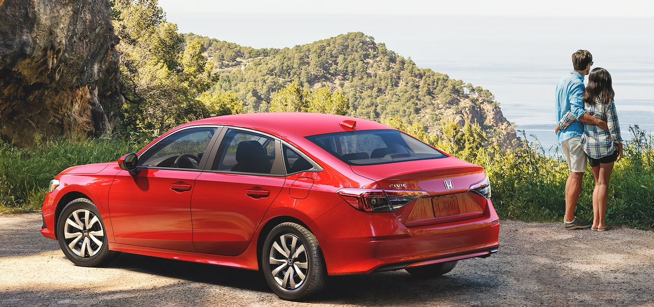 2024-Honda-Civic-parked