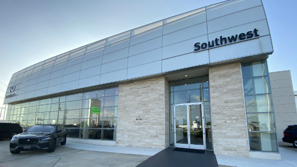 Southwest INFINITI Exterior