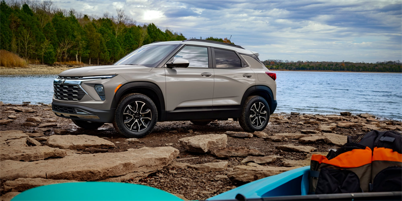 2026 Chevrolet Trailblazer off-road near a lake