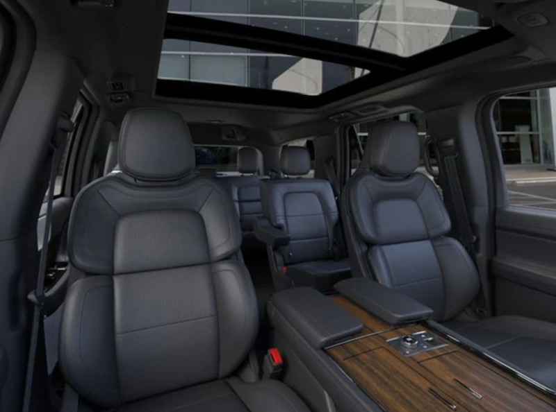 lincoln-interior