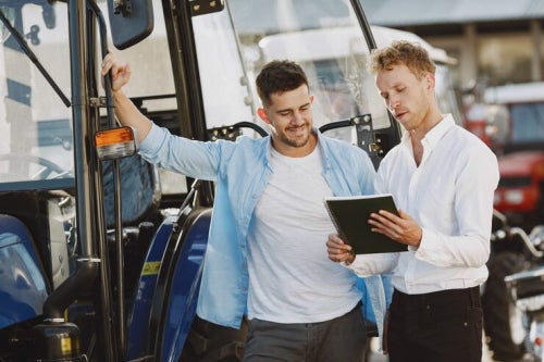 Used Trucks: Top Choice for Small Business Growth