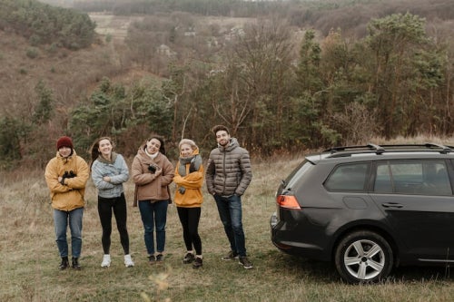 Suburban Families Choose Three-Row SUVs for Daily Driving