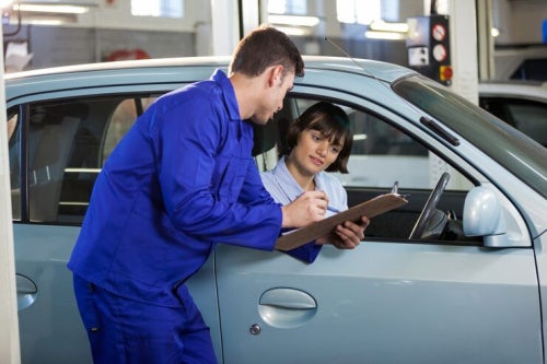 Service History: Key to Used Car Reliability & Value