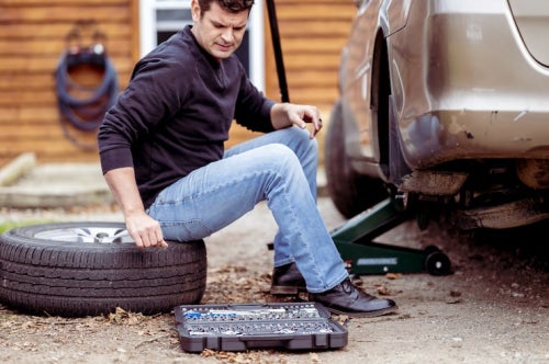 Chevrolet Seasonal Prep: Battery and Tire Tips Guide