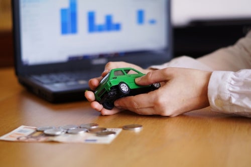 The Impact of Online Car Buying Tools in Making the Car Buying Experience Effortless