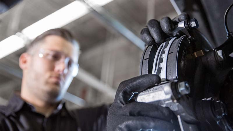 Certified Chevy Service & Parts near Newark DE