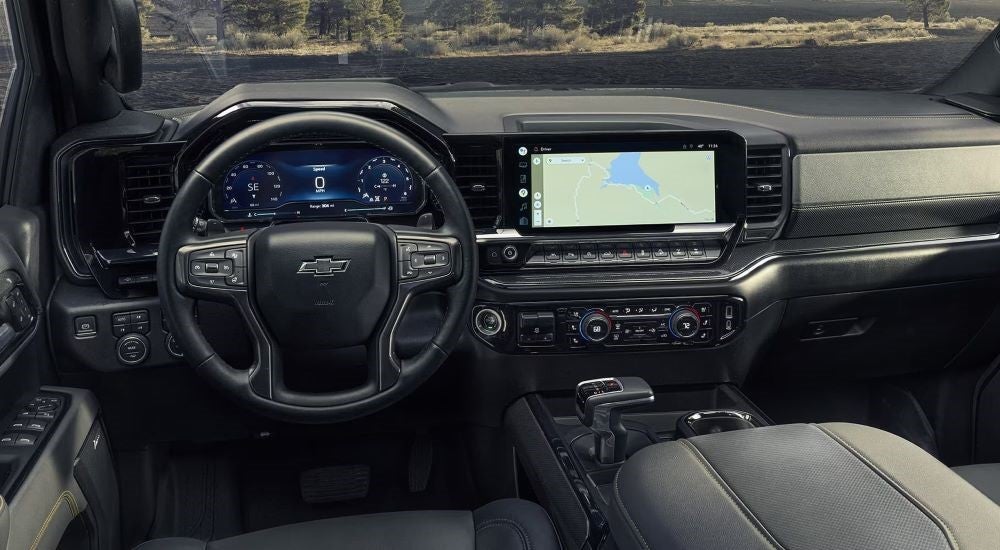 Black dash in a 2022 Chevy Silverado 1500 LT.