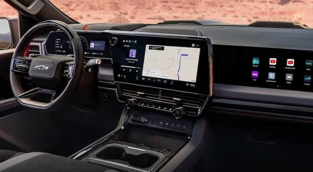 Black dash in a 2027 Chevy Silverado 1500.