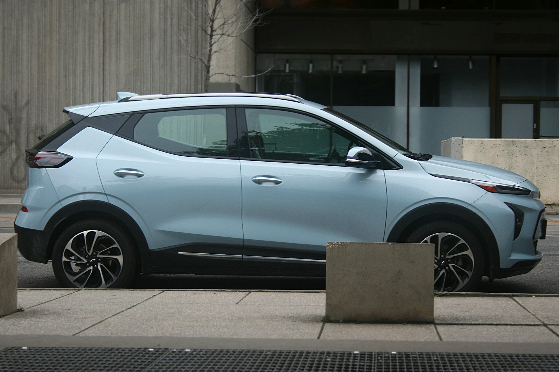 Chevy Bolt EV