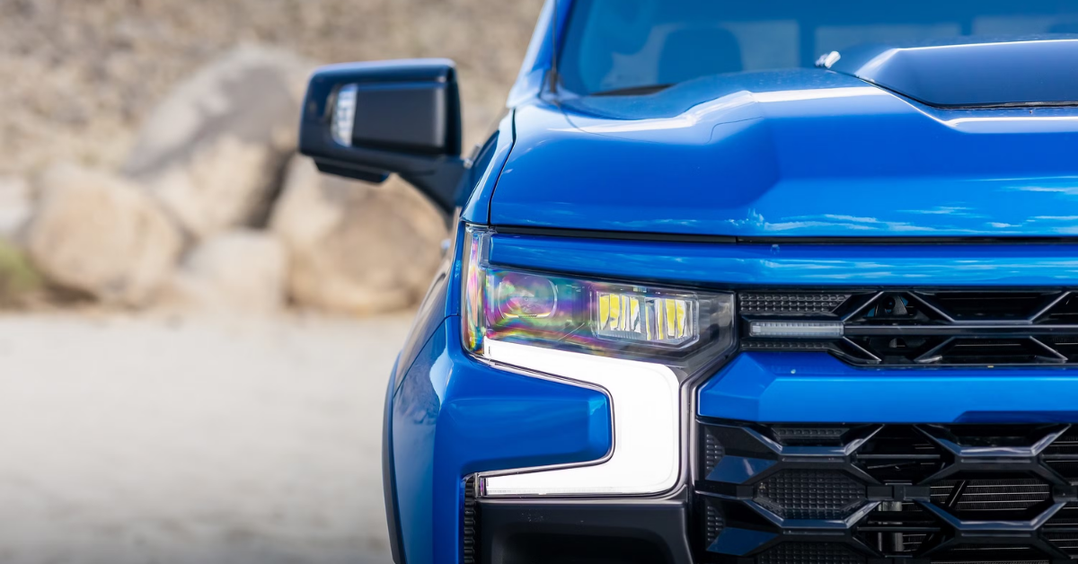 2025 Chevrolet Silverado 1500 Headlights up close