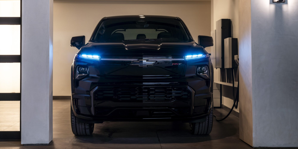 2025 Chevy Silverado EV