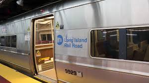 lirr-door