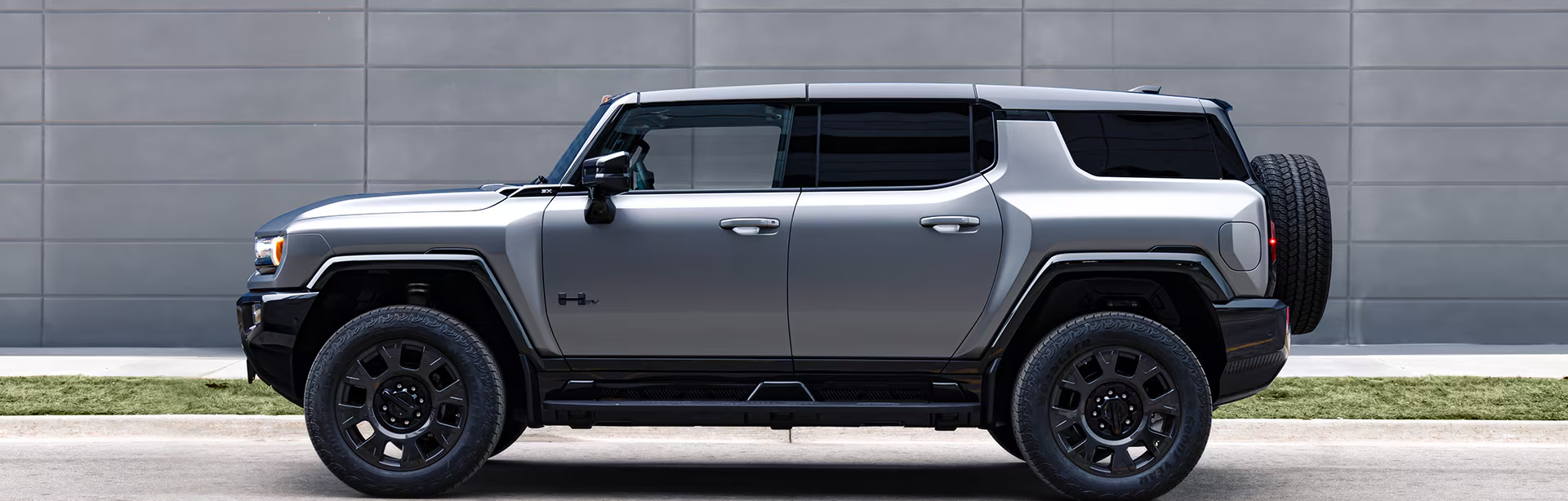 2026 GMC Hummer EV SUV