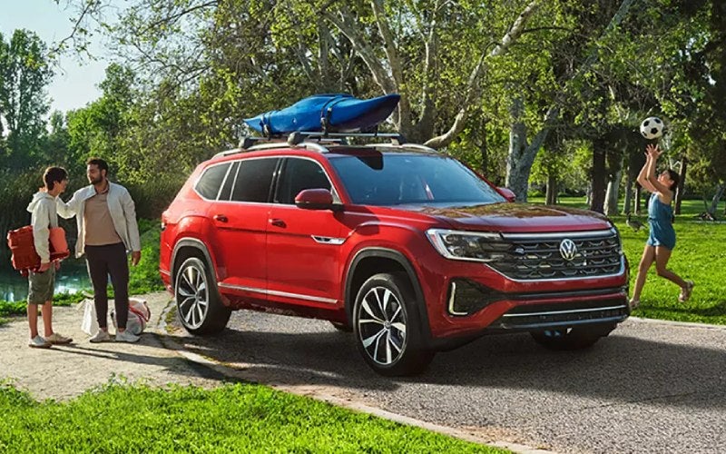 2025 Atlas SEL Premium R-Line - Elevated Family Comfort for Plover, WI Adventures