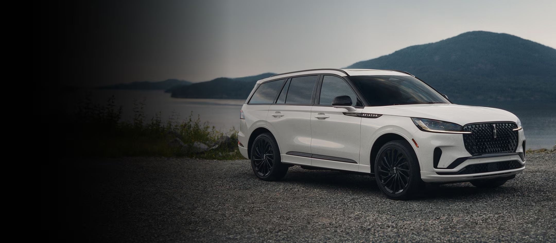 2025-Lincoln-Aviator