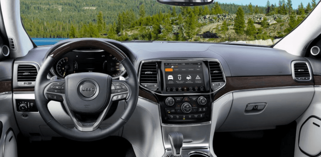 2019 Grand Cherokee Interior