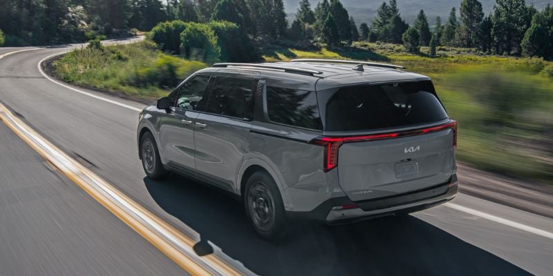  2025 Kia Carnival MPV performance