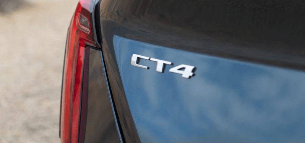 Cadillac CT4