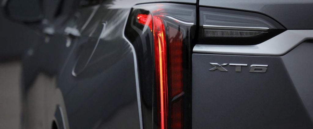 Cadillac XT6